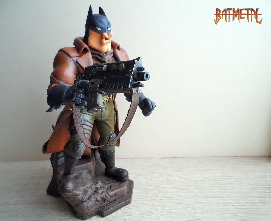 Пора играть постапокалиптический BATMETAL!
Совмещение образов Бэтмена из «BatMetal» и фильма Batman v Superman: Dawn of Justice.
Из материалов использовал полимерную глину, акриловую краску и акрил...