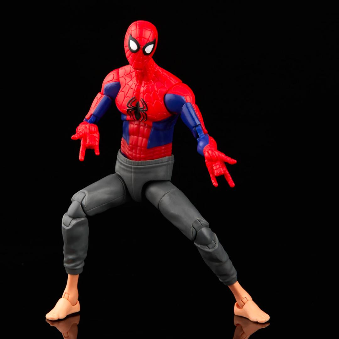 Hasbro выпустила фигурки серии Marvel Legends по новому Спайдервёрсу, не дожидаясь премьеры мультфильма.
«Человек-паук: Паутина вселенных» выходит в прокат в июне....