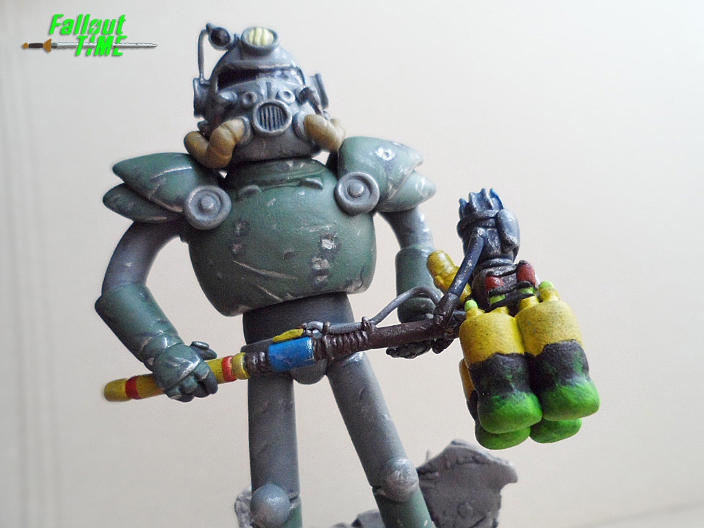 Adventure Time в антураже Fallout.
Из материалов использовал цветную пластику, проволоку и акриловую краску. Высота Финна 100 мм, Джейка Пса – 40 мм....